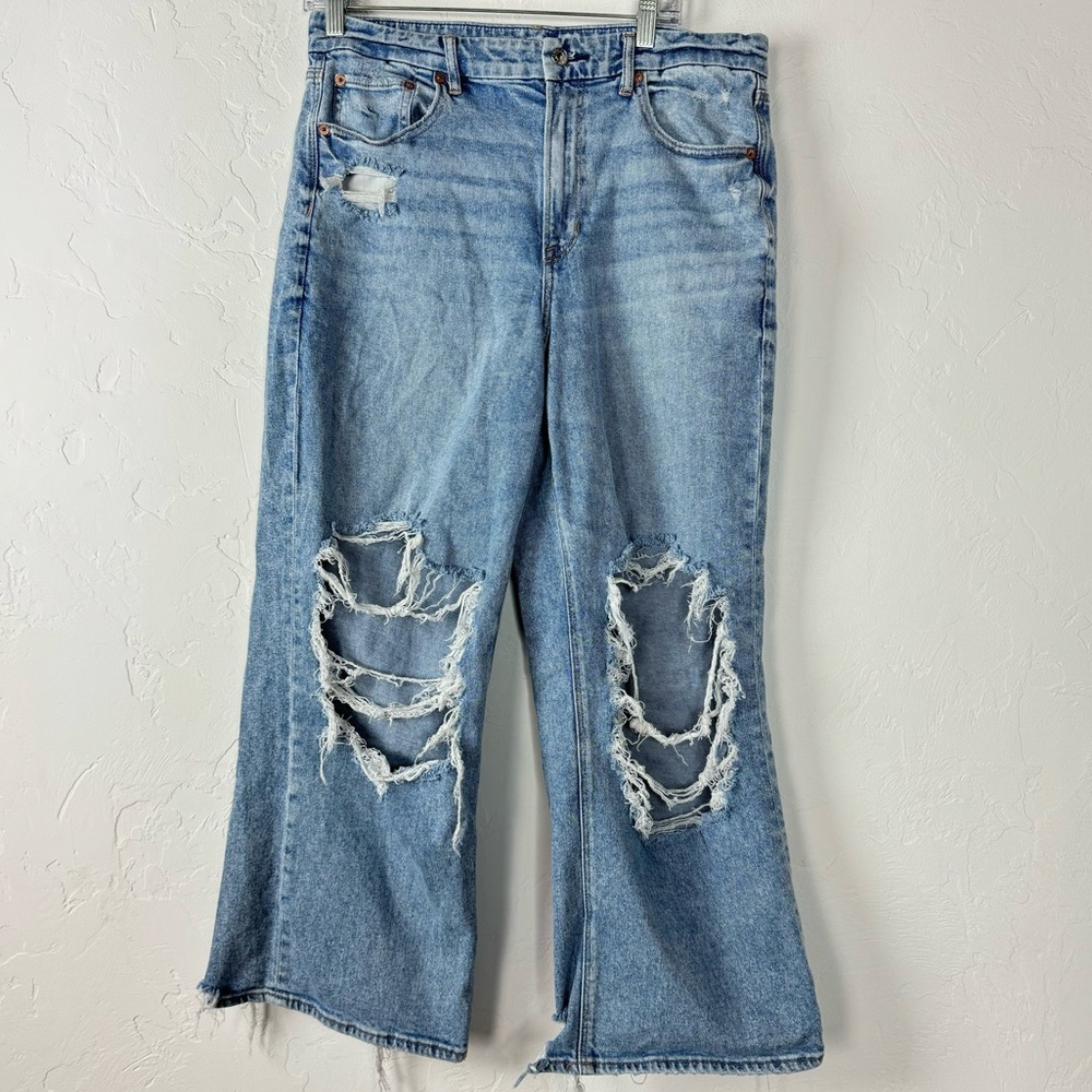 American Eagle Outfitters Light Blue High Rise Women Jeans